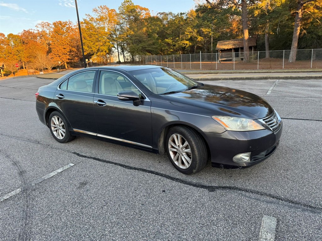 2010 Lexus ES 350's photo