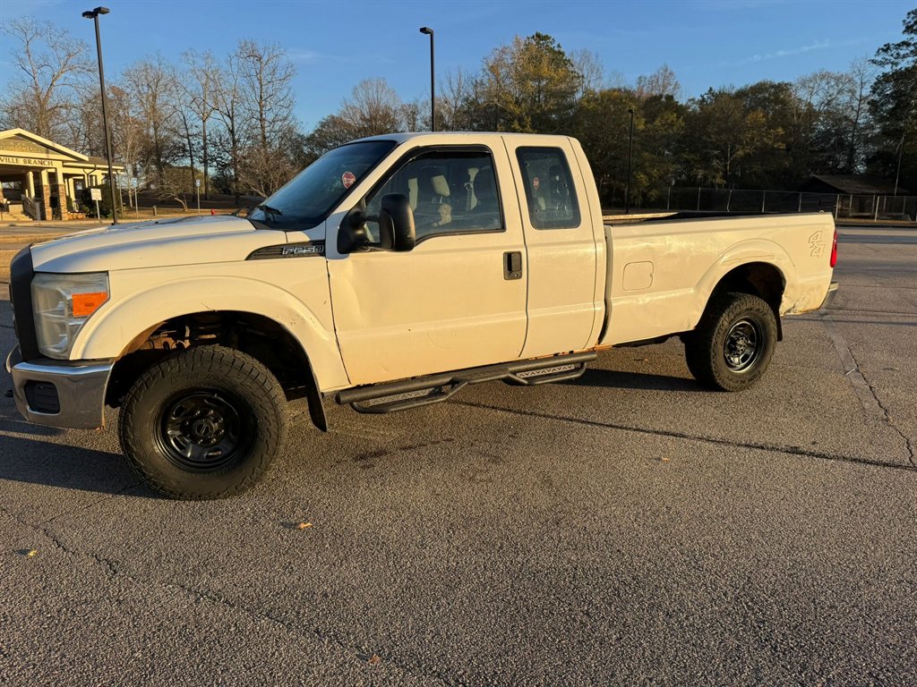 2012 Ford F-250 Super Duty XL's photo