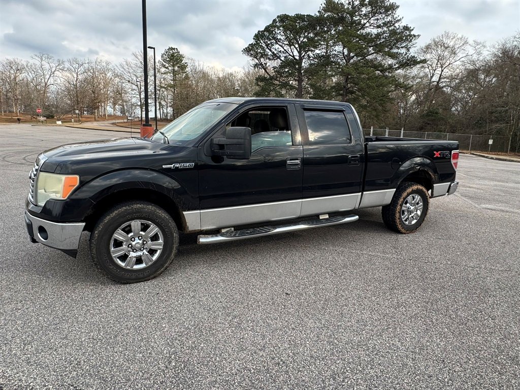 2010 Ford F-150 XLT's photo
