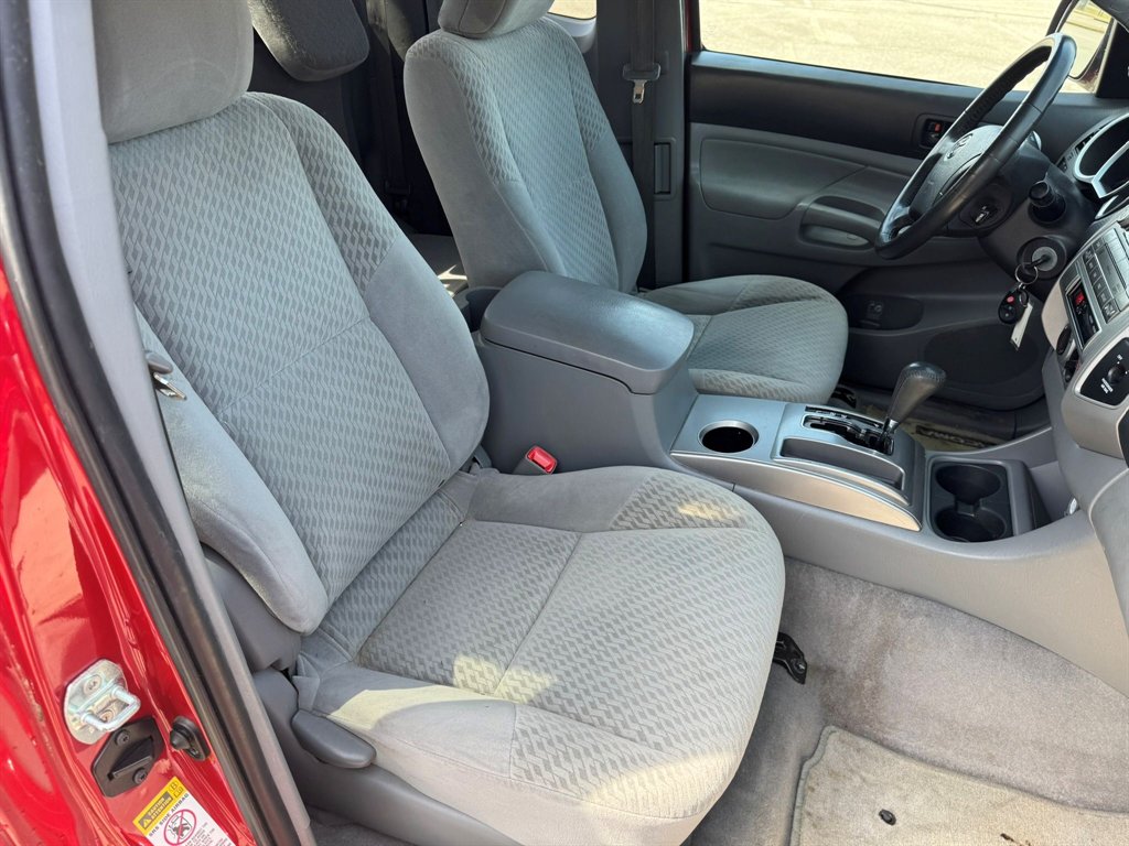 2011 Toyota Tacoma PreRunner - Photo 6