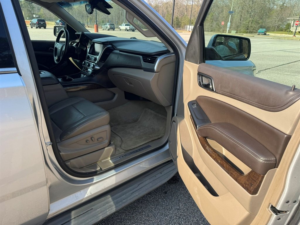 2015 Chevrolet Tahoe LT - Photo 10