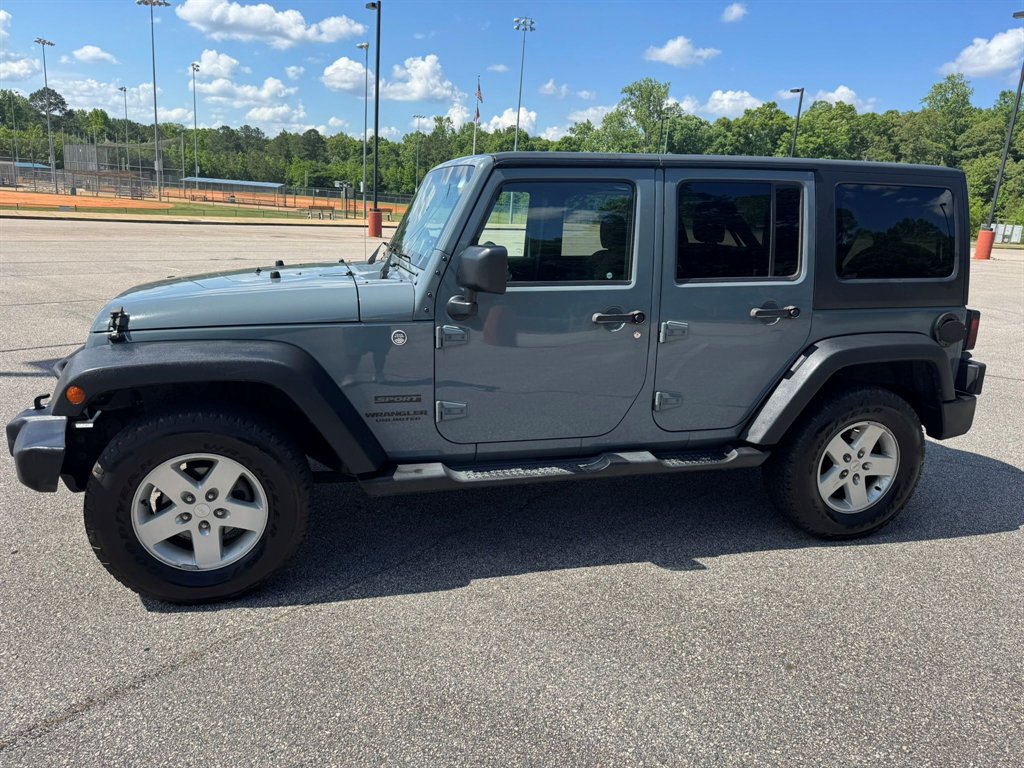 2015 Jeep Wrangler Sport's photo